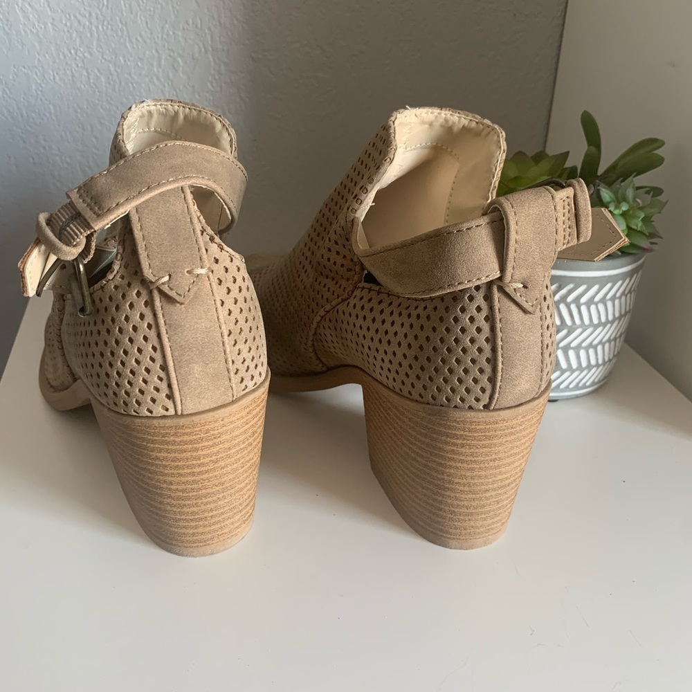 Booties - Picture 3 of 3